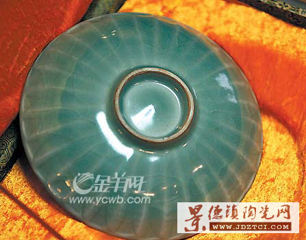 編 號(hào): 1501992 攝影作者: 文件名:yzbyyh56263.jpg 文件大小:54K 高 X 寬:350 X 447 說明:yzbyyh56263.jpg